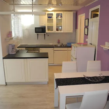 Ferienwohnung Fur 3 Personen Ca 35 Qm In Crikvenica, Kvarner Bucht Und Umgebung - B54689 *