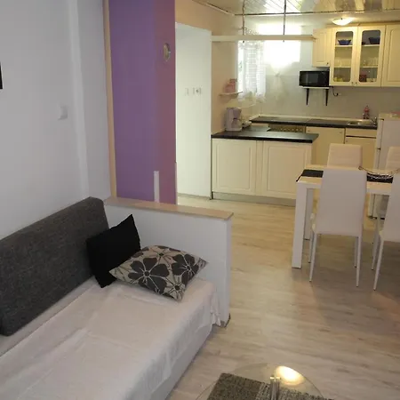 Ferienwohnung Fur 3 Personen Ca 35 Qm In Crikvenica, Kvarner Bucht Und Umgebung - B54689 Apartment Crikvenica